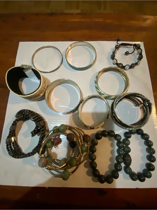 None Jewelry - Mixed Gold and Black Women's Bracelet Set - Layered Stack
